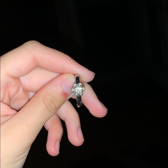 Ring - Picture 3 of 3